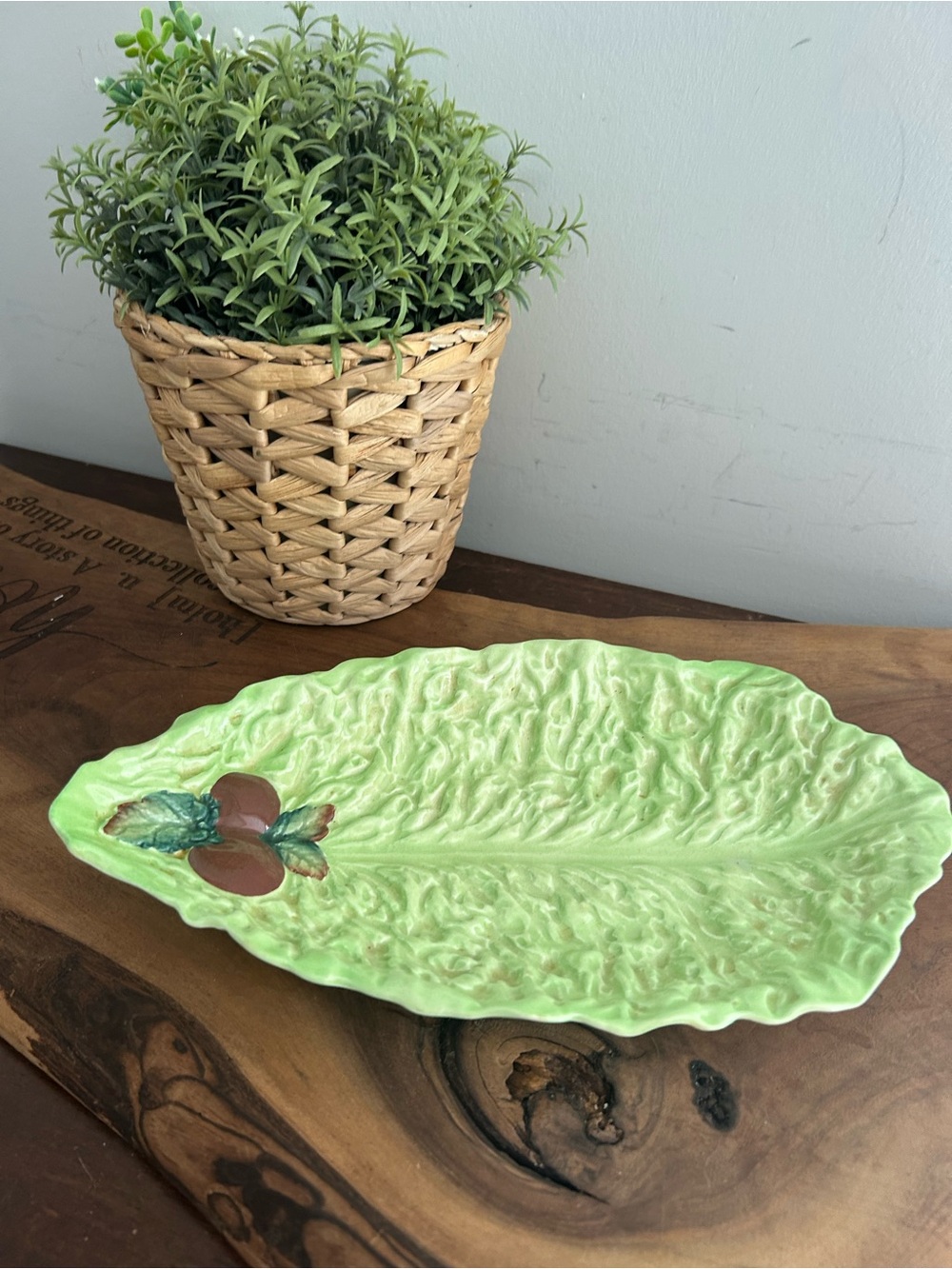 Green Ceramic Lettuce Leaf Serving Platter Carlton ware
